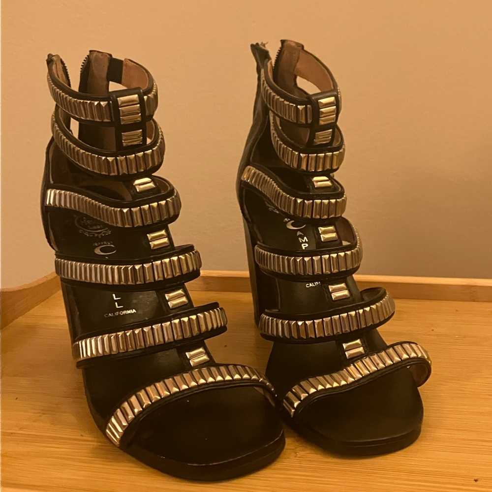 Jeffrey Campbell gilded sandals size 8